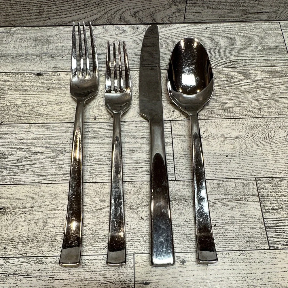 J.A. Henckels Intl Metro 18/10 Stainless Flatware 4PC Modern Shiny Silver